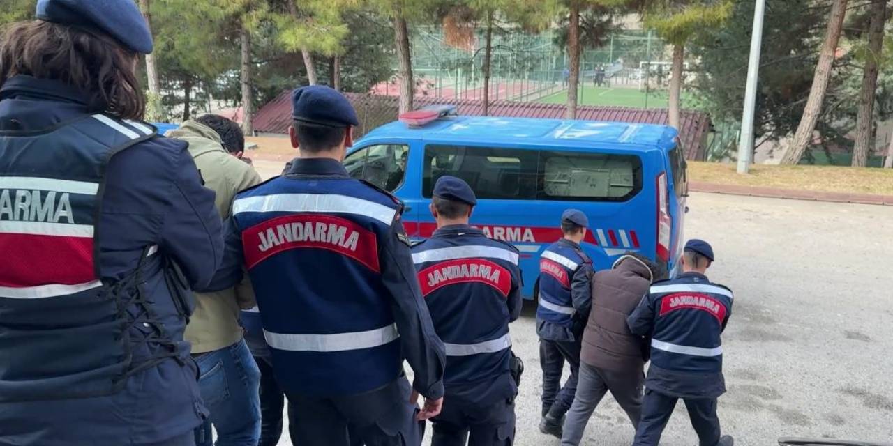 Sahte çeklerle 17 milyon TL'lik vurgun!