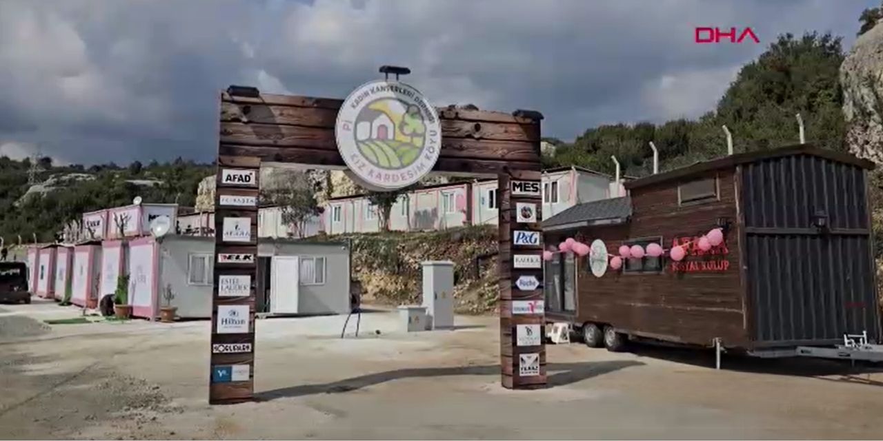 Hatay'da 'Kız Kardeşim Köyü' açıldı