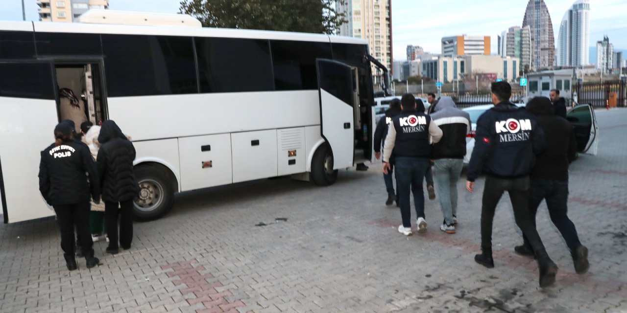 Mersin merkezli tefecilik operasyonunda 25 şüpheli tutuklandı