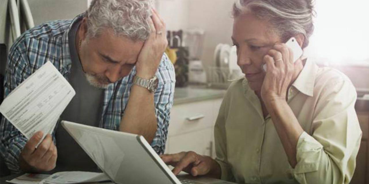 Haciz için üst üste arayan avukat cezayı yedi