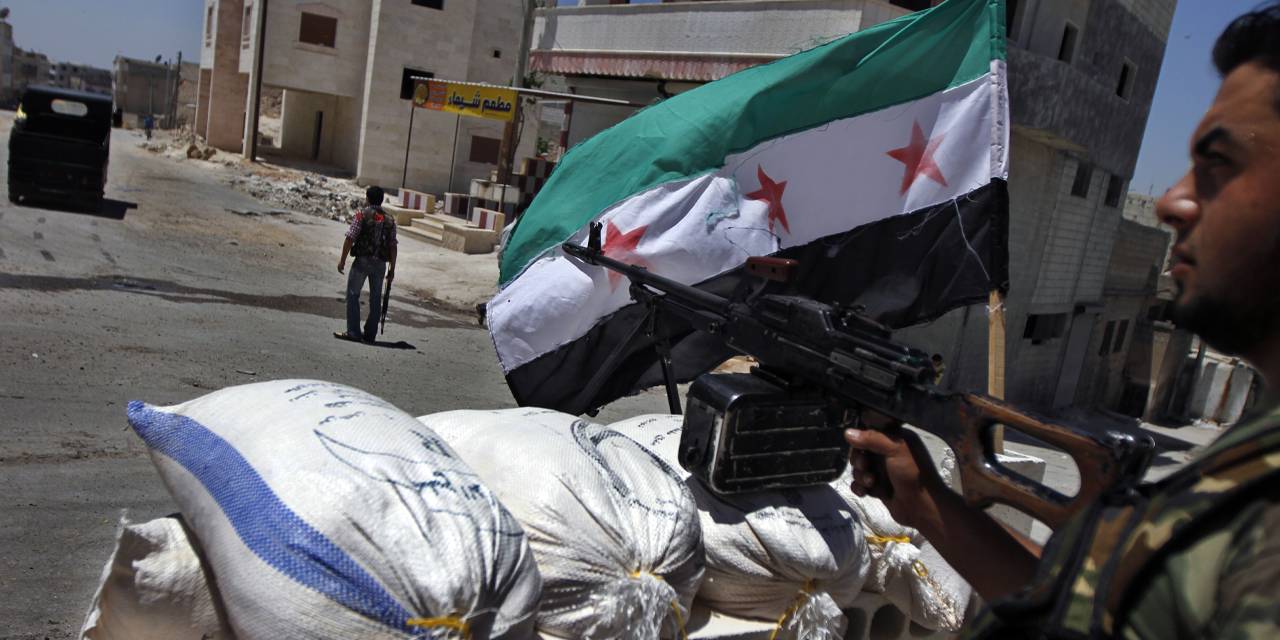 Şam'da güvenlik güçlerine saldırı: Karakol ele geçirildi