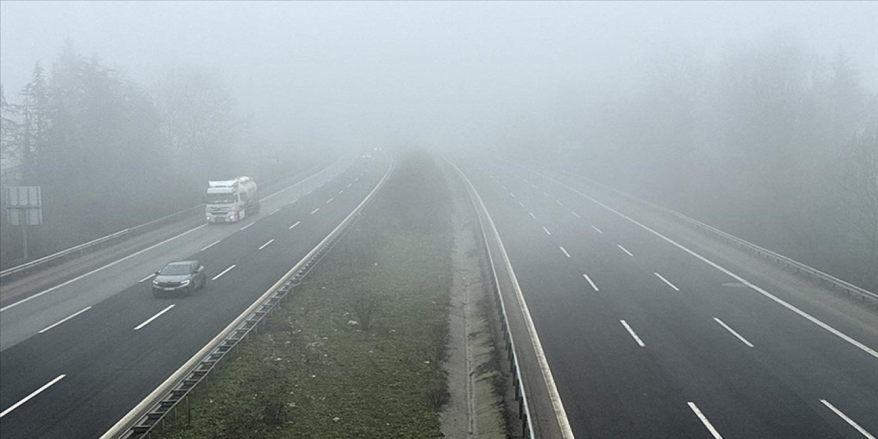 Anadolu Otoyolu'nun Düzce kesiminde sis!