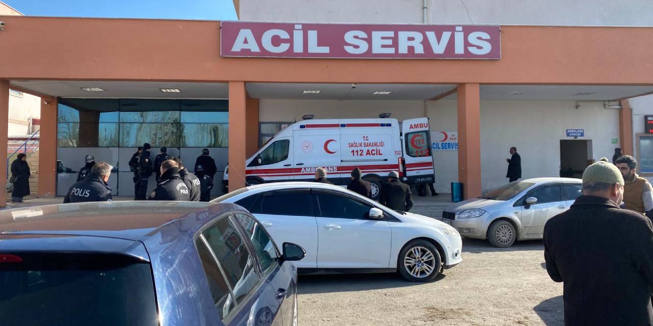 Otomobile ateş açtılar: 2 ölü, 1 yaralı