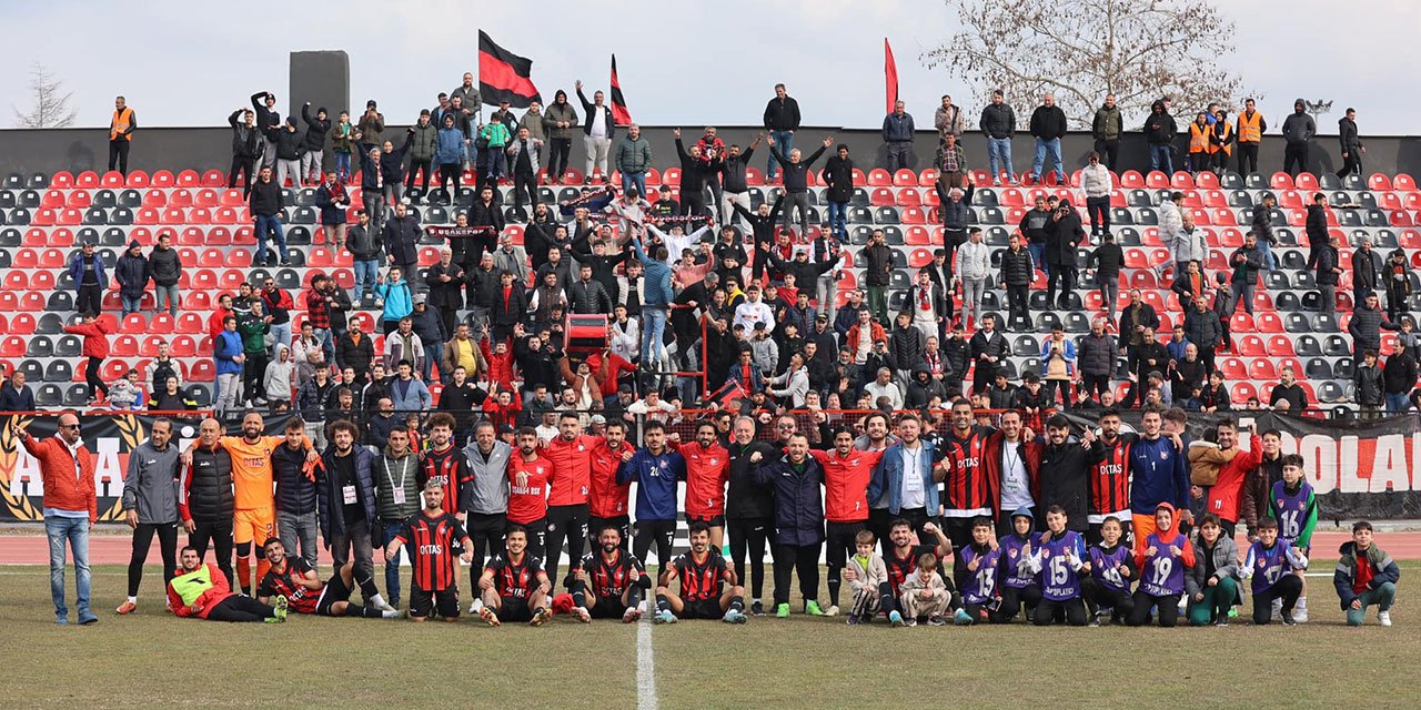 Uşakspor seriye bağladı