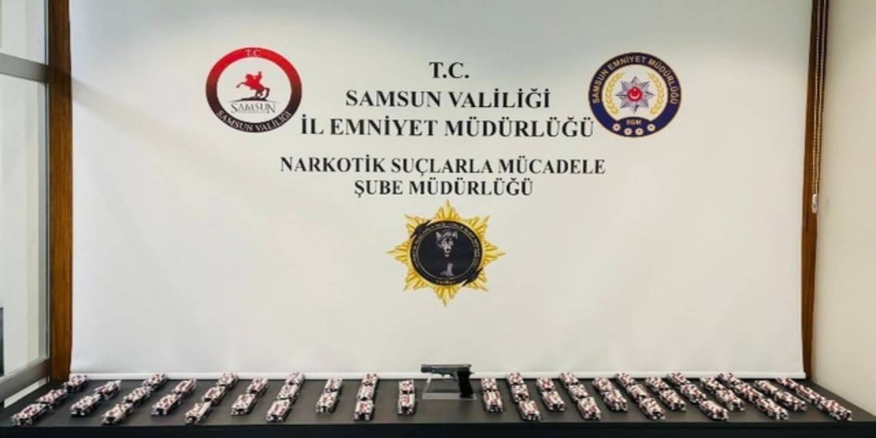 Evin banyosunda  4 bin 816 sentetik ecza hapı bulundu