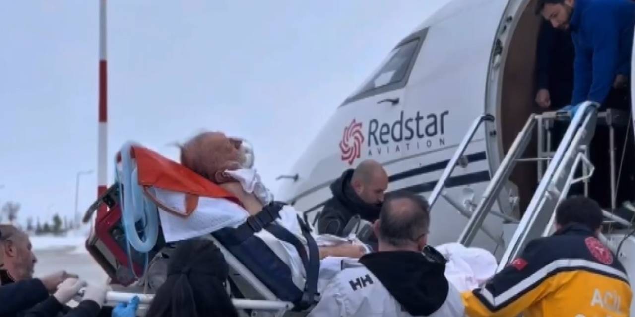 'Kanaat önderi' Hikmet Kuşçuoğlu ambulans uçakla İstanbul'a getirildi