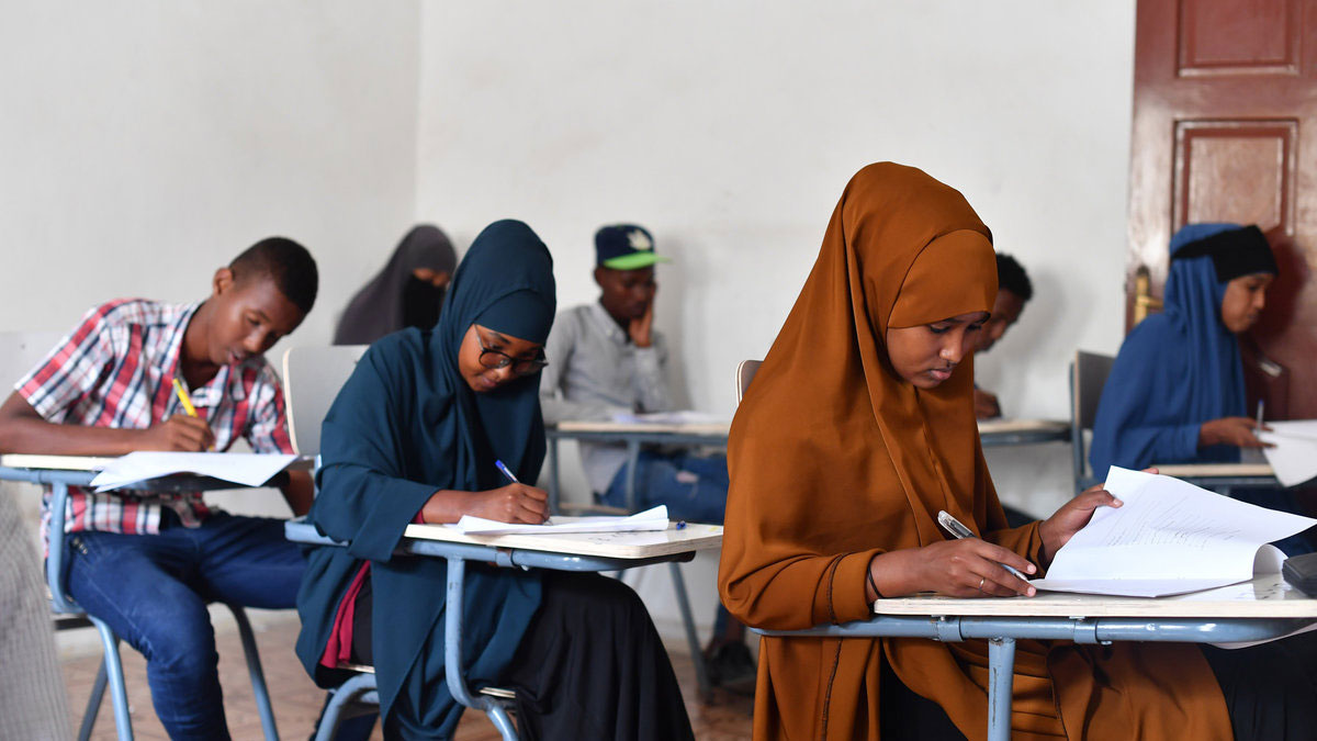 Somali'de çalınan lise sınavı iptal edildi