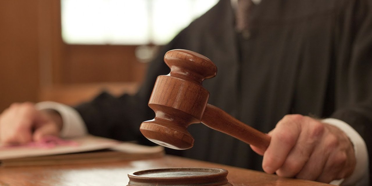 Artuklu Belediye Başkanı ve 4 sanık yargılanıyor