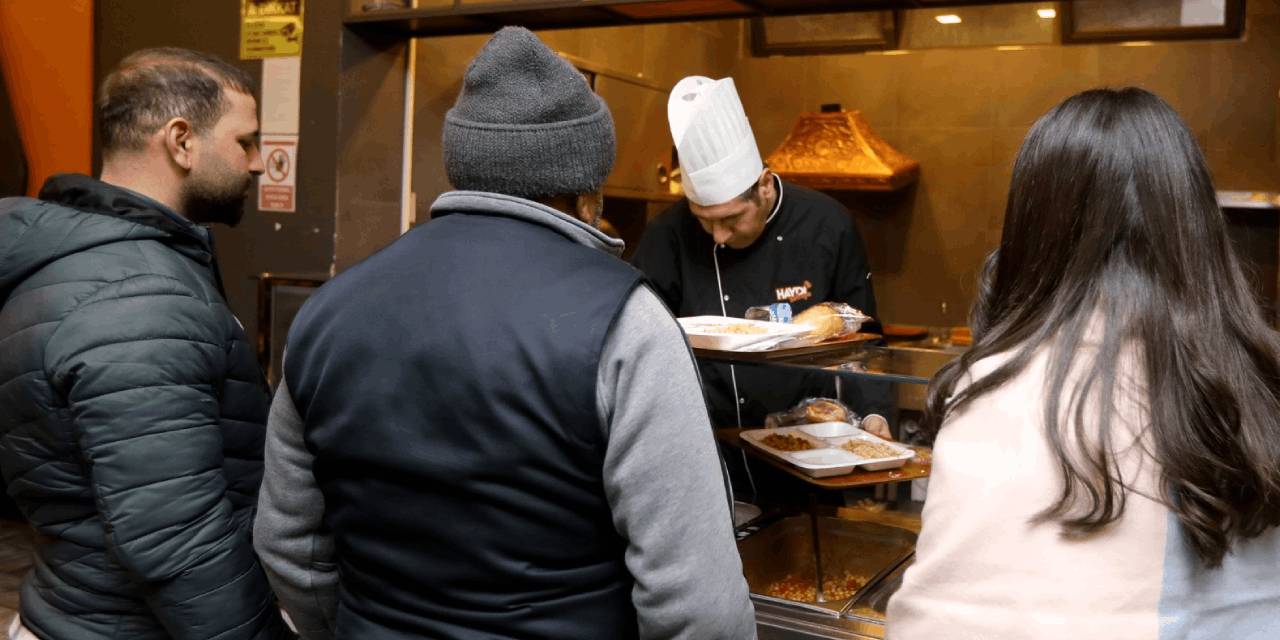 AKP'li Fatma Şahin Kent Lokantalarından feyz aldı: İftar menüsünü bakın kaç liraya veriyor