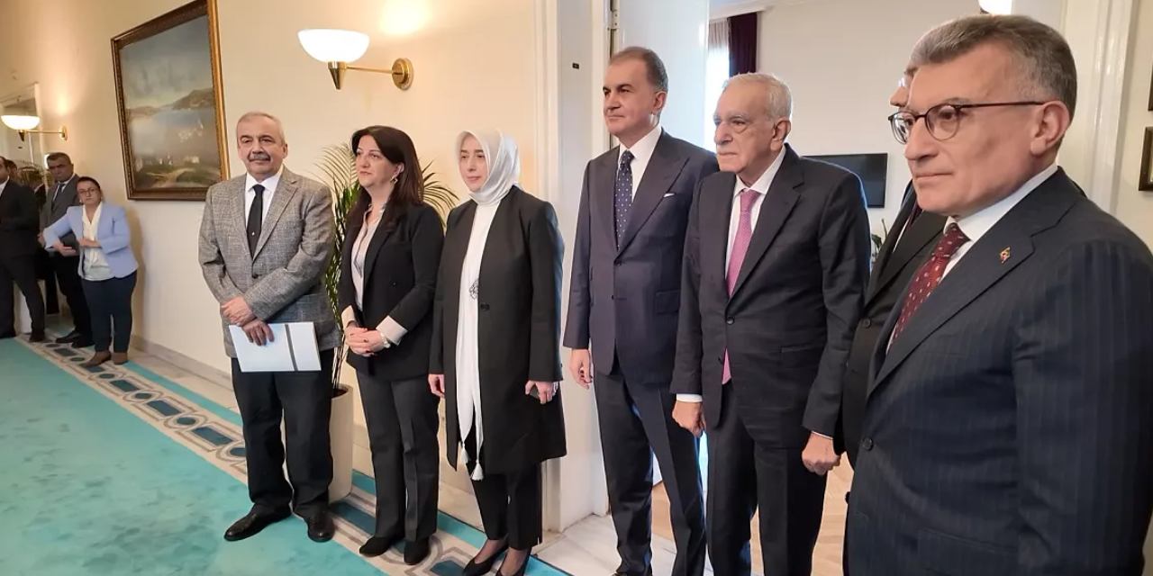 DEM Parti AKP'yi de ziyaret edecek