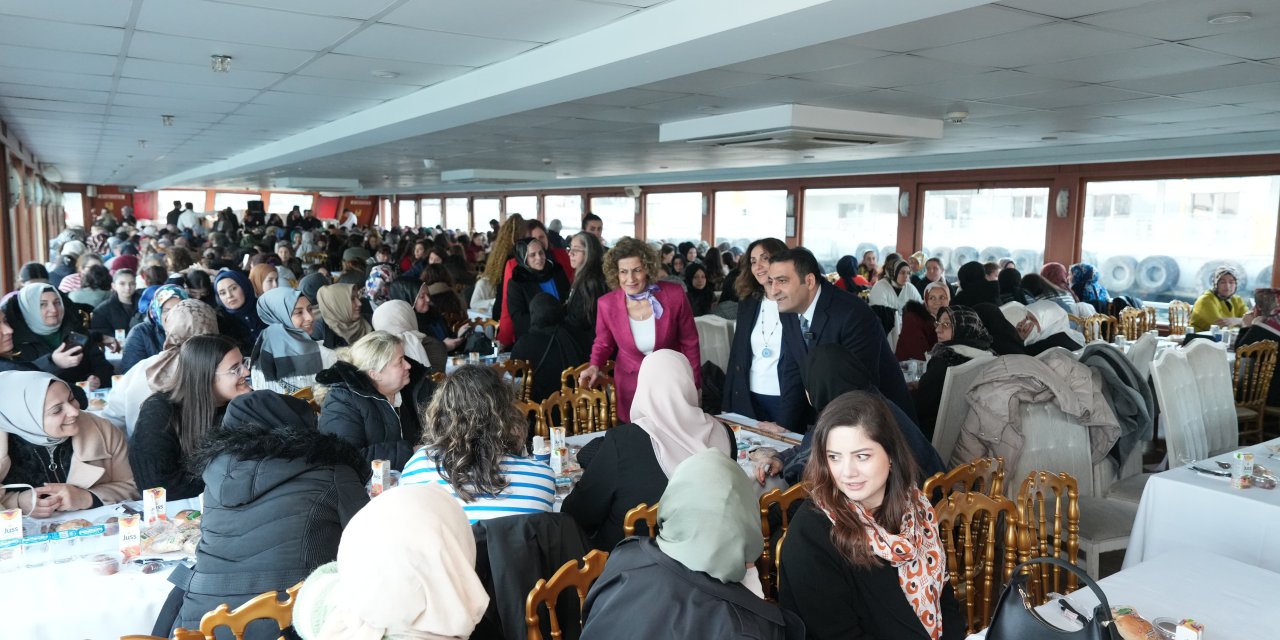 8 Mart Dünya Kadınlar Günü’ne özel boğaz turu