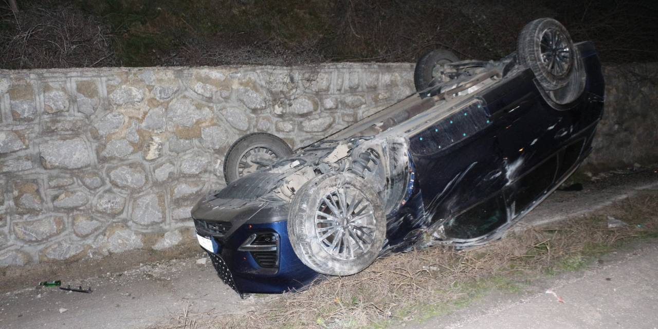 Yoldan çıkan cip takla attı: 4 yaralı