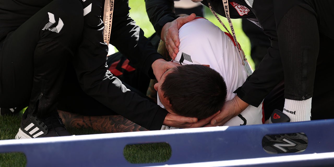 Sivasspor'dan Manaj açıklaması