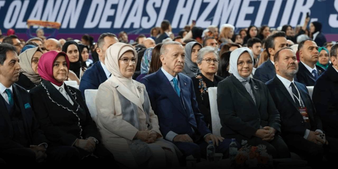 AKP kadın kolları başkanının 'kefilim' dediği isim FETÖ yüzünden ihraç edildi