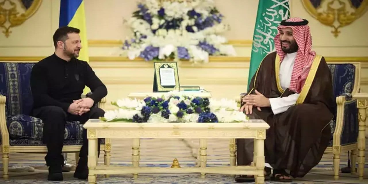 Veliaht Prens bin Selman ile Ukrayna lideri Zelenskiy görüştü