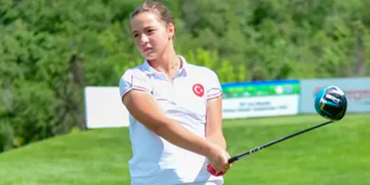 Almina Erdoğan ABD'de şampiyon oldu