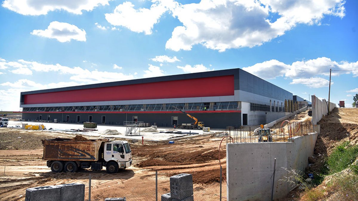 Ünlü şirketin kurucusu hayatını kaybetti