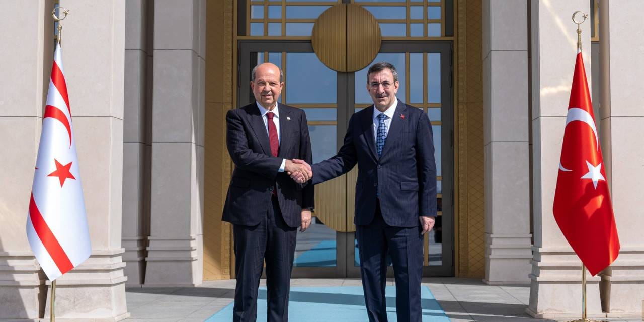 Cevdet Yılmaz KKTC Cumhurbaşkanı Tatar ile görüştü