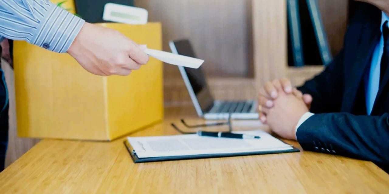 USPS'ten şok karar: 10 bin çalışan işten çıkacak