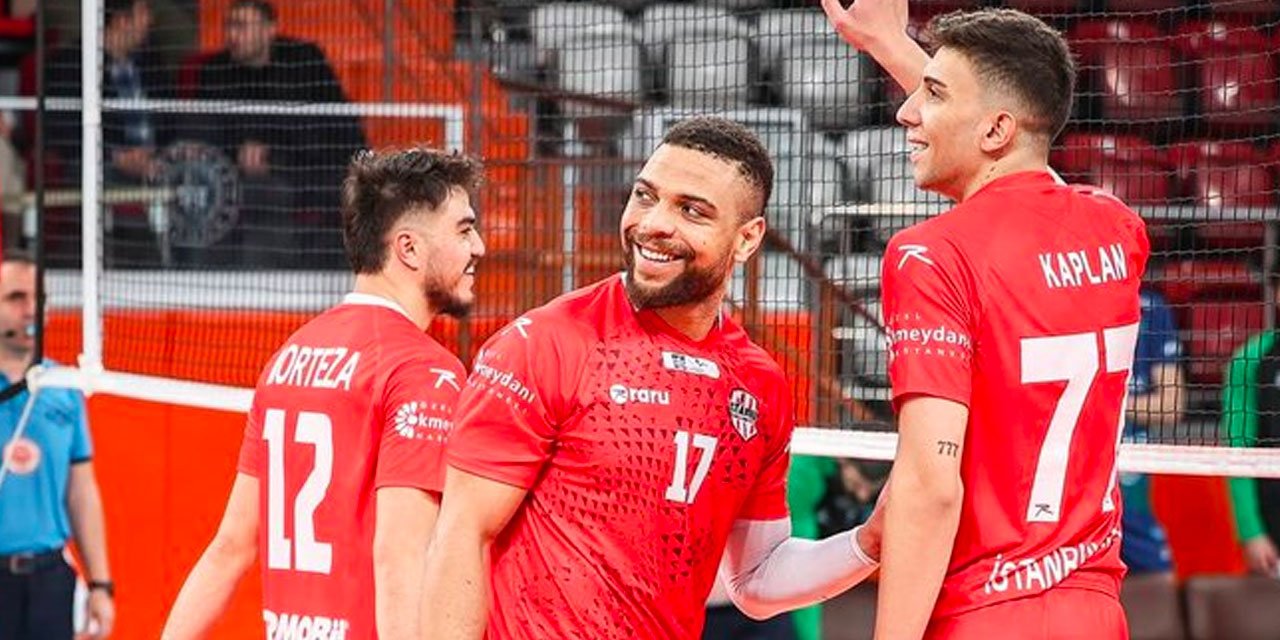 İstanbul Gençlik Spor set vermedi