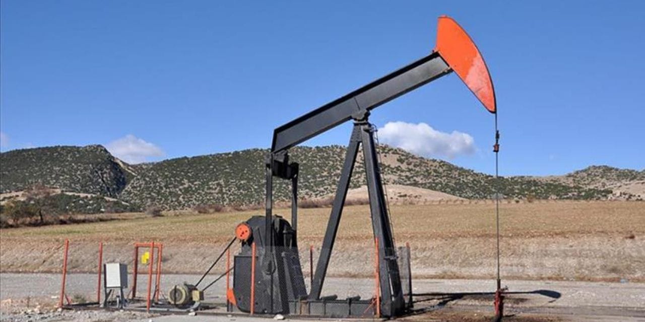 Petrolde hareketlilik: Sondaj kuleleri arttı fiyatlar yükseldi!