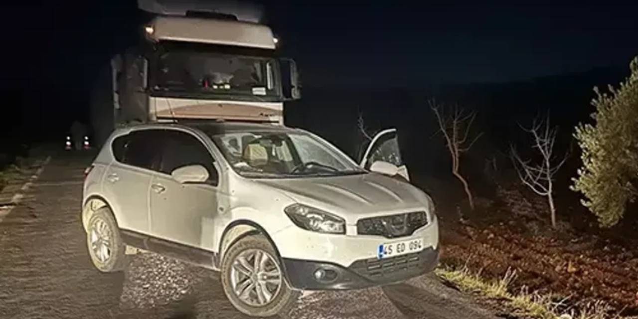 AKP'li meclis üyesinin aracına silahlı saldırı