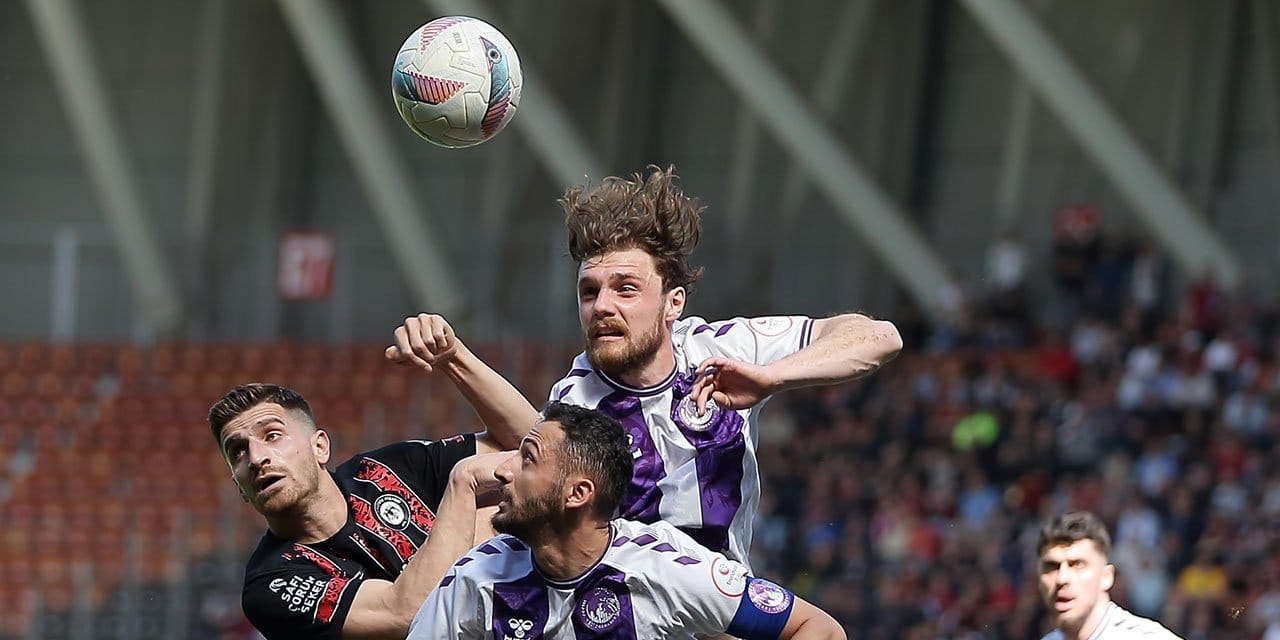 10 kişi Çorum FK 90+6'da 3 puanı aldı