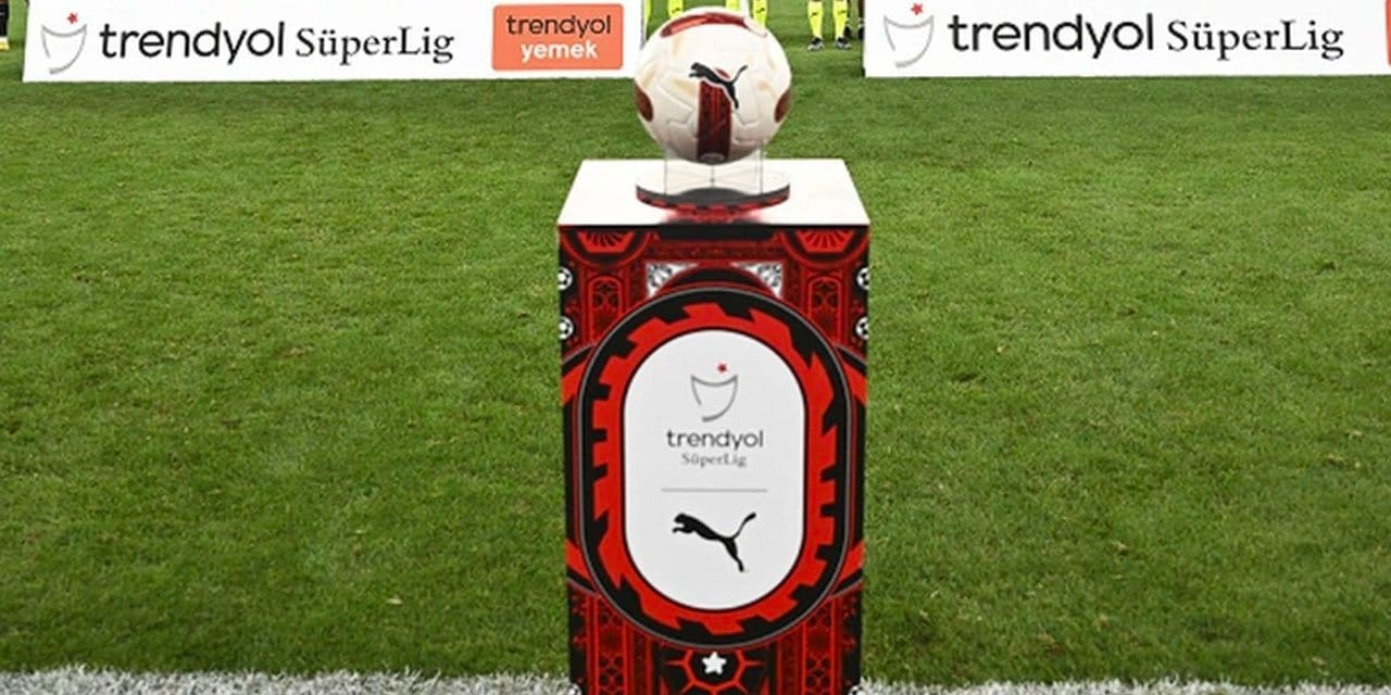 Süper Lig'de küme düşen ilk takım belli oldu