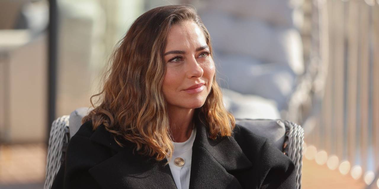 Ece Uslu: 3 milyon takipçisi var diye başrol oluyorlar