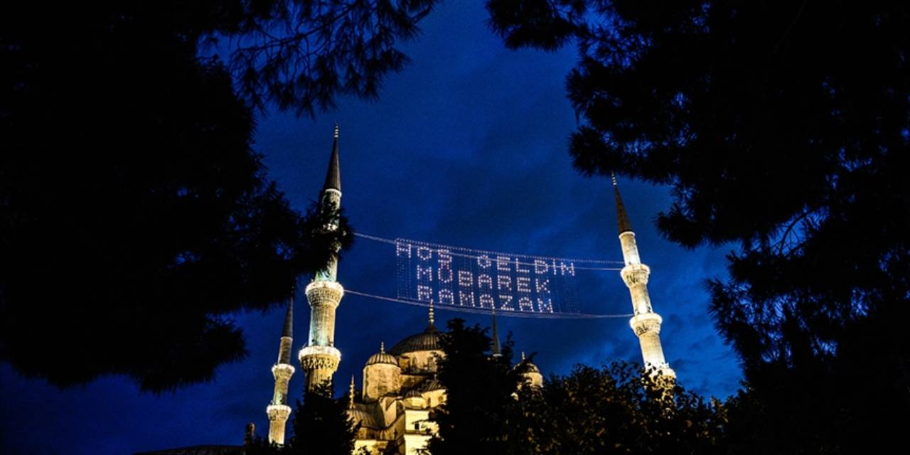 Konda'dan dikkat çeken ramazan ayı anketi