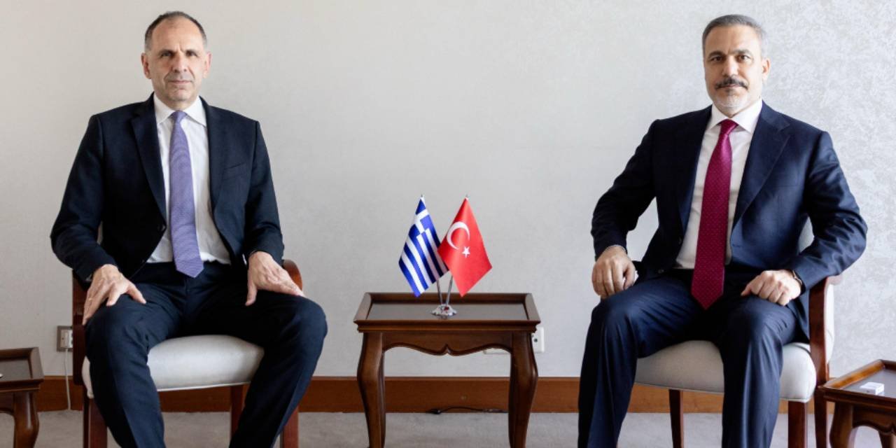 Hakan Fidan Yunan mevkidaşıyla görüştü