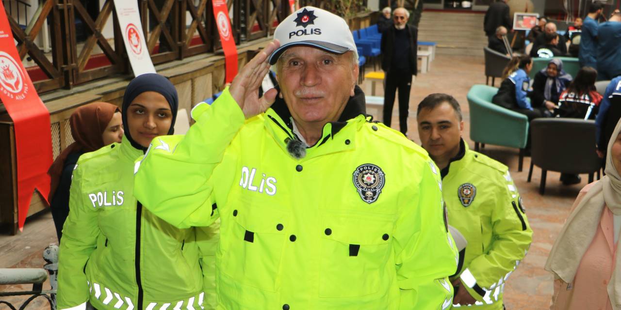 Huzurevinde yaşıyordu 68 yaşında polis oldu