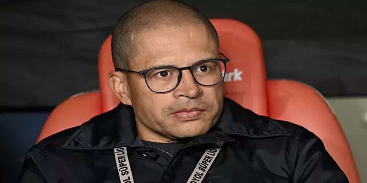 Alex de Souza tamamen bıraktı