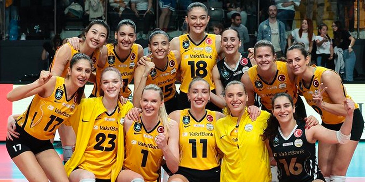 Derbinin galibi VakıfBank: Eczacıbaşı'na set vermedi