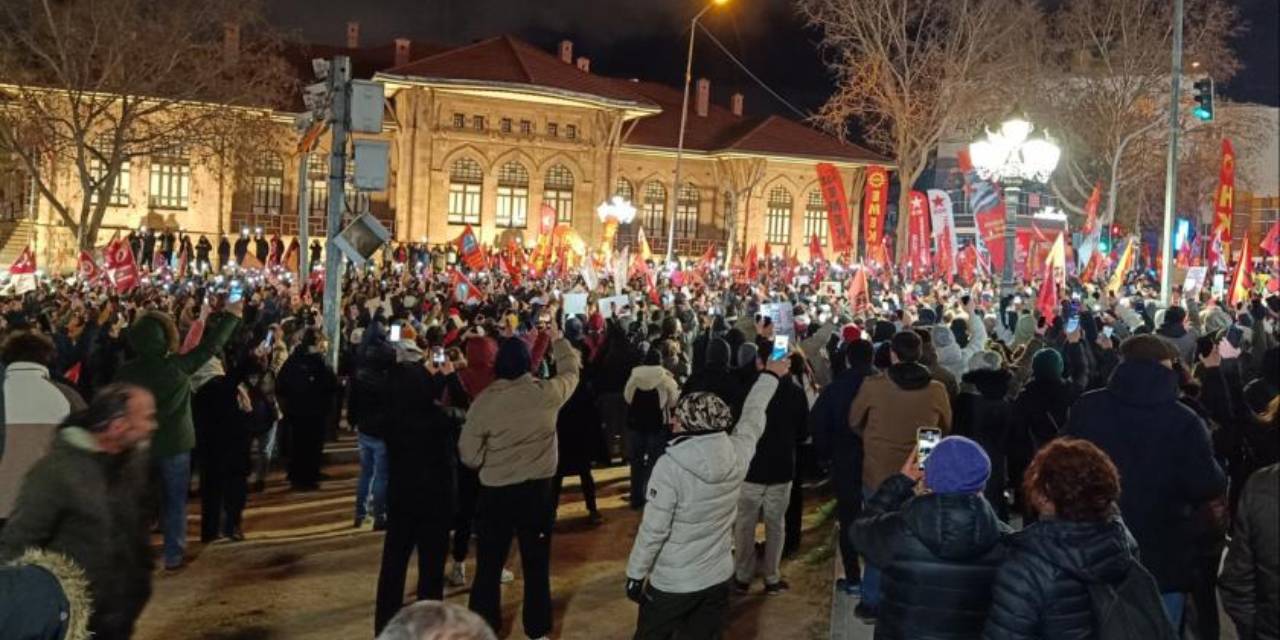 SON DAKİKA! Ankara'da birçok yol kapatıldı