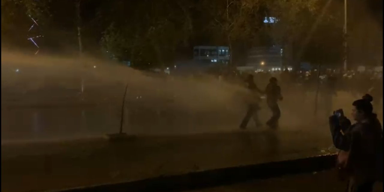 İzmir'de protestolara polis müdahale etti