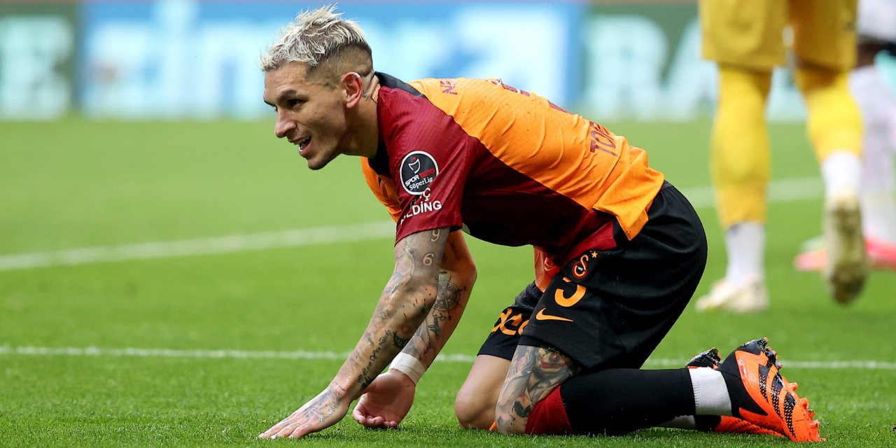 Lucas Torreira transfer için yanıp tutuşuyor