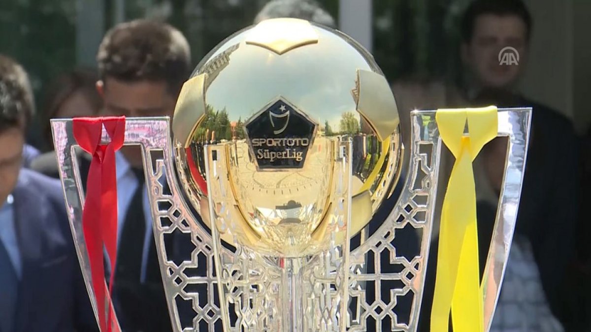 İşte Galatasaray'ın şampiyonluk kupası