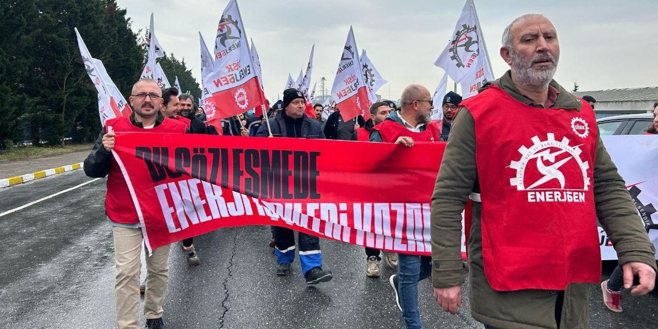DİSK binasına polis baskını: Sendika başkanı hakkında gözaltı kararı