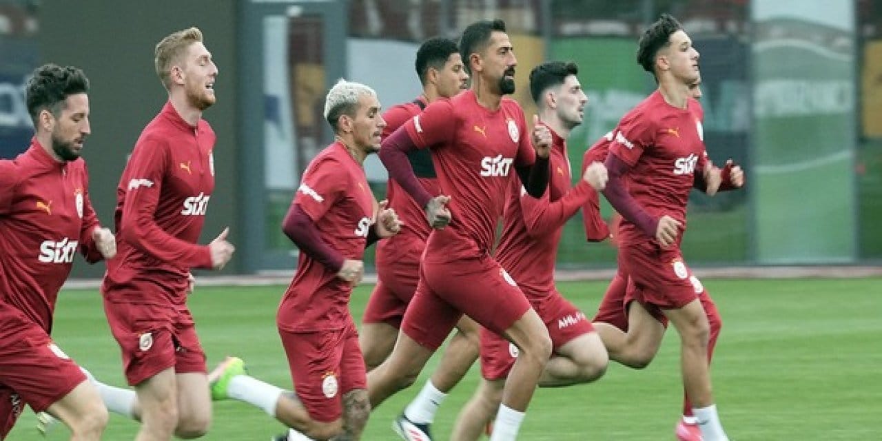 Galatasaray'a Beşiktaş derbisi öncesi 1 iyi 2 kötü haber