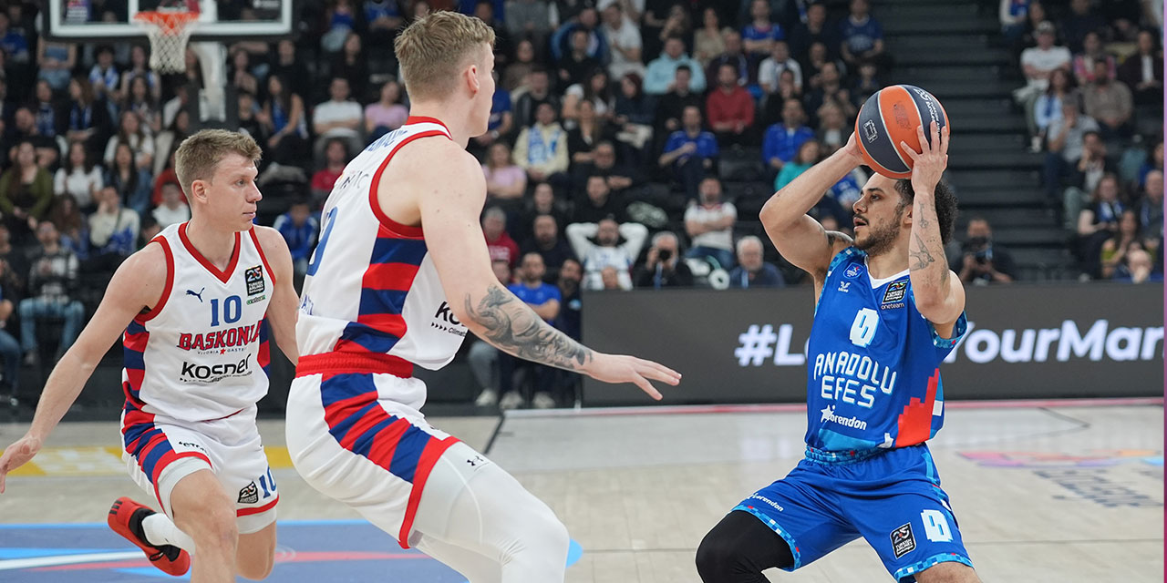 Anadolu Efes durdurulamıyor