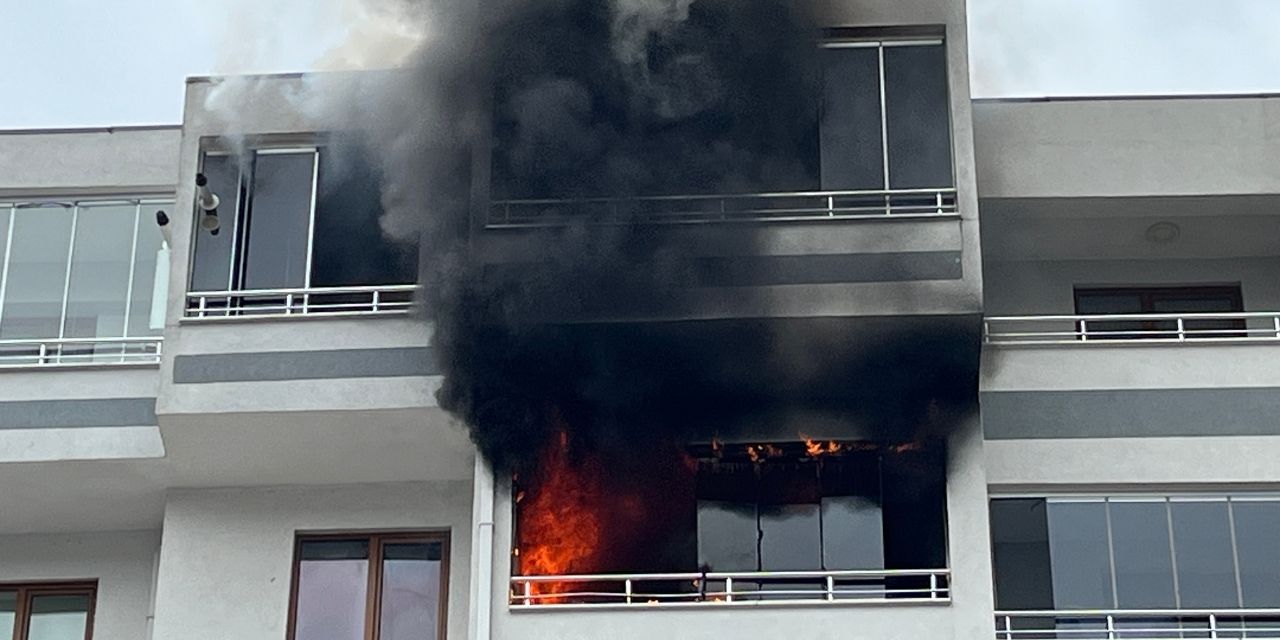7 katlı binada yangın çıktı: Birçok insan dumandan etkilendi