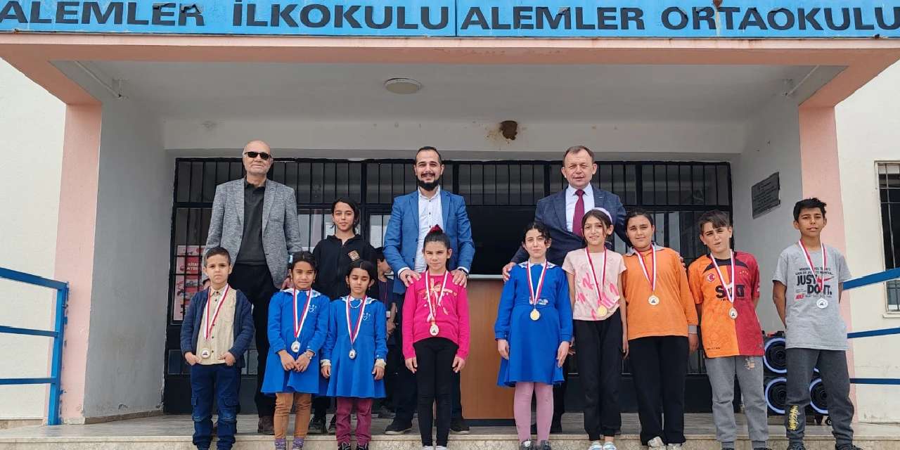 İlkokulda oruç tutma yarışması yaptılar