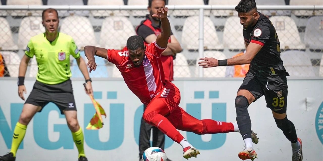 10 kişi kalan Amed Ankara'da 90+1'de kazandı