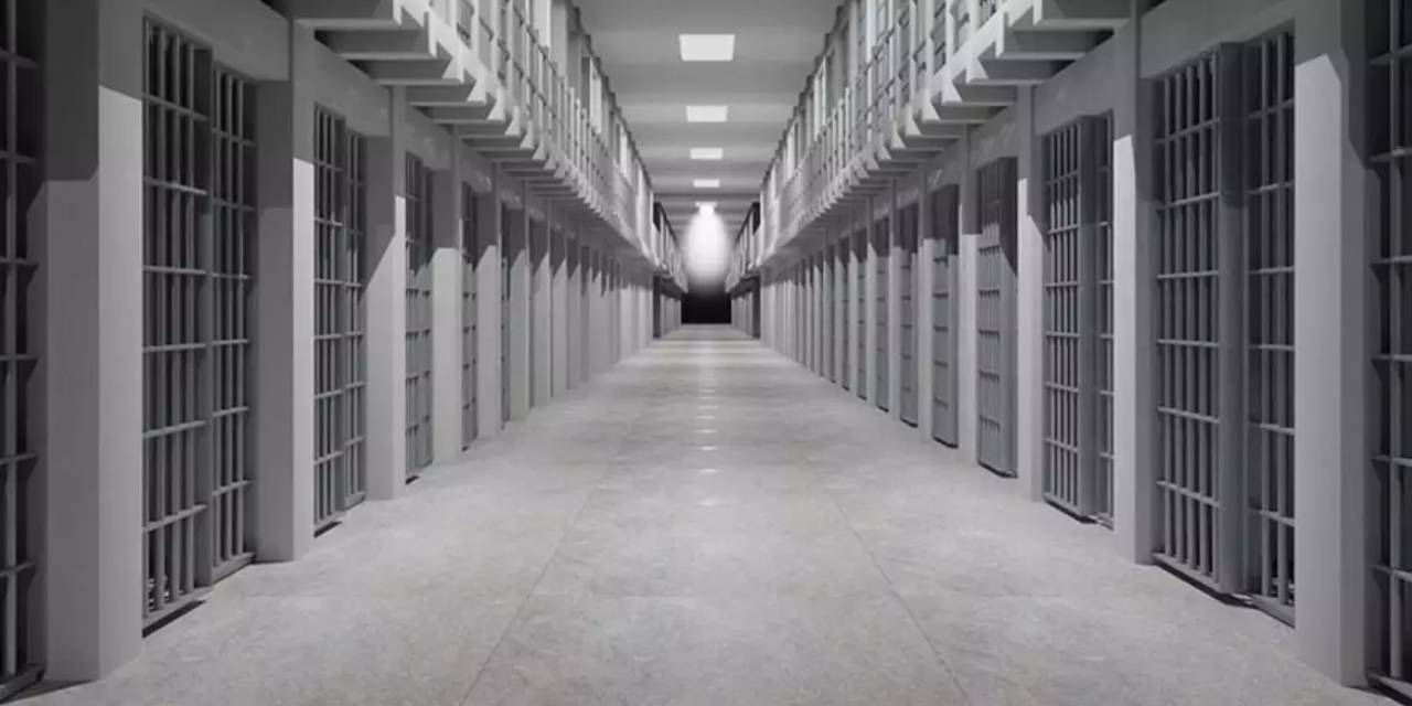 Kral bayram nedeniyle binlercesini affetti