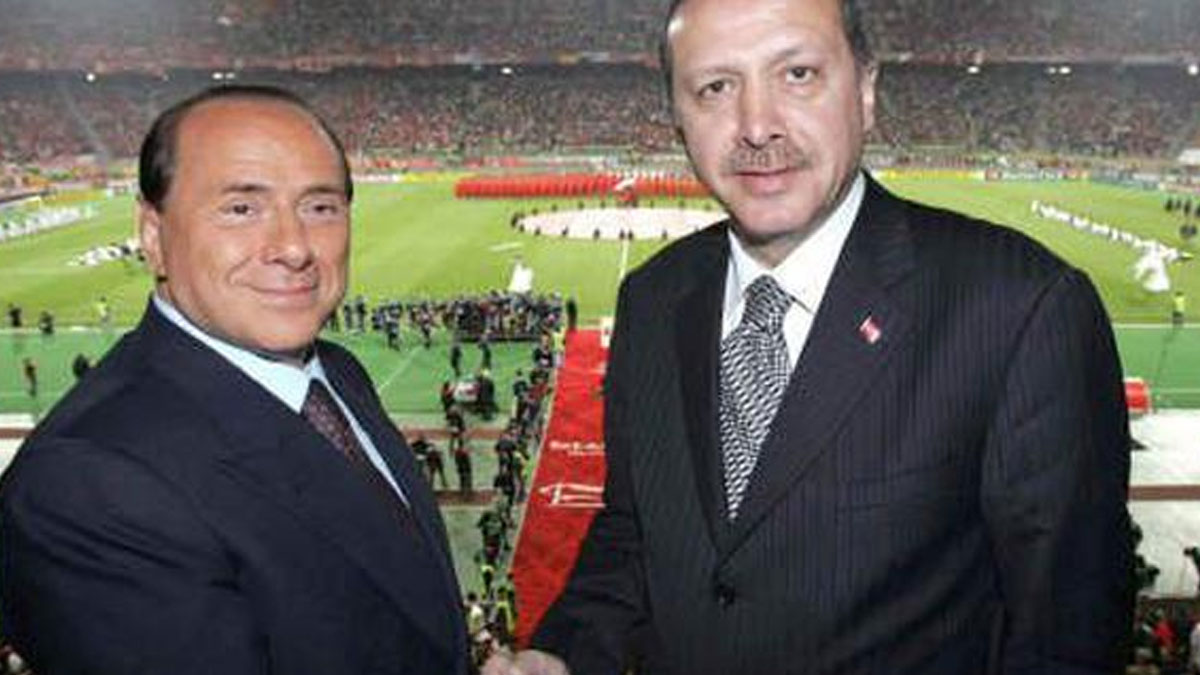 Eski İtalya Başbakanı Berlusconi: Belki de AB Türkiye'yi yeniden kazanmalı
