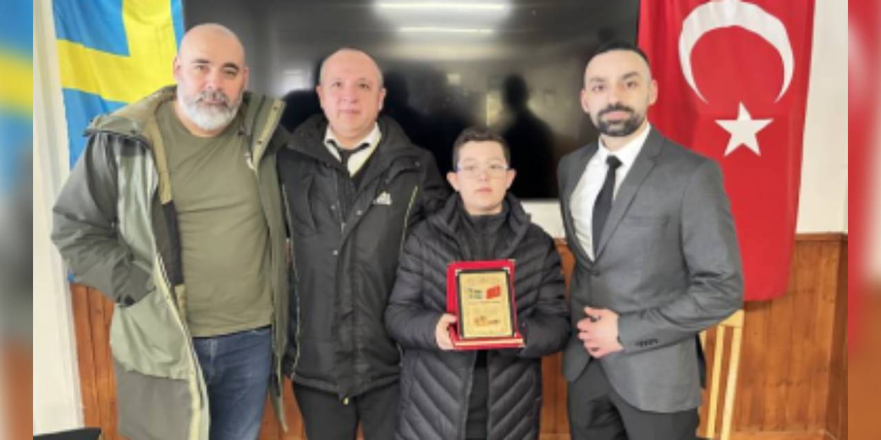 İsveç'te komşularını yangından kurtaran Türk baba ile oğlu "kahraman" ilan edildi