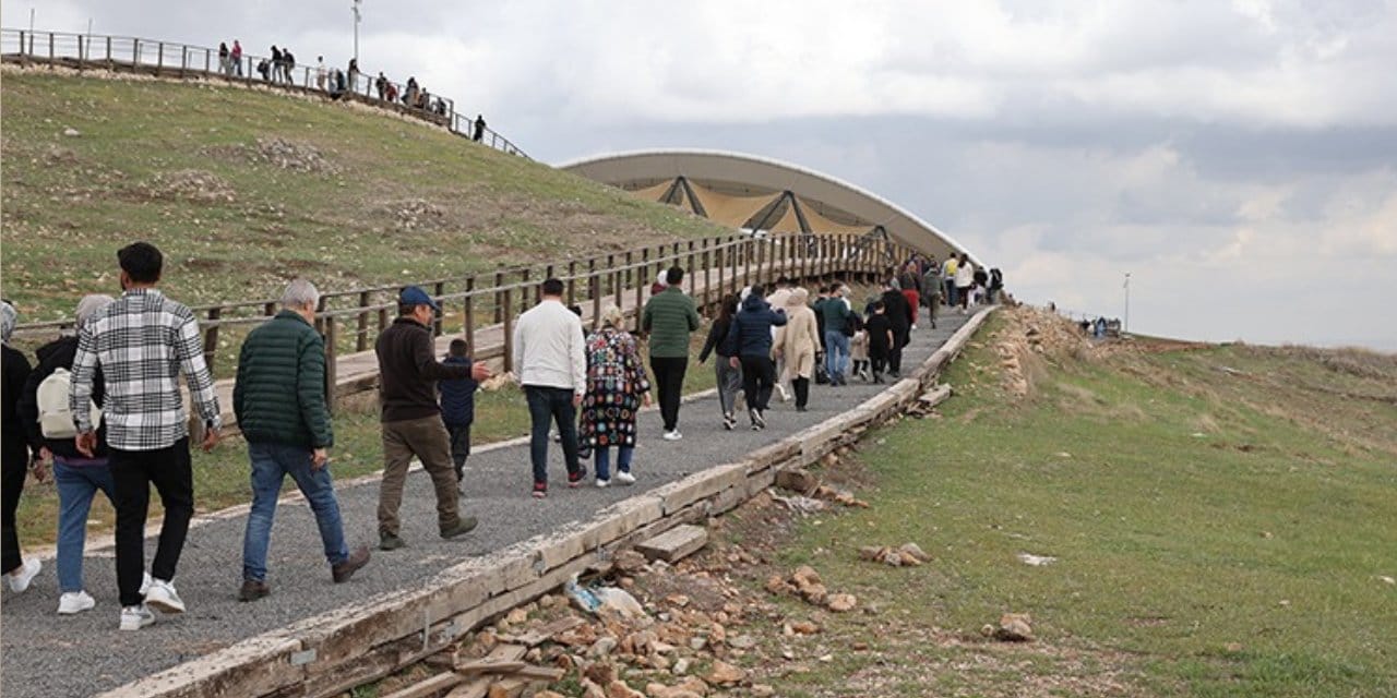 30 bin kişi Şanlıurfa'ya bunun için gitti