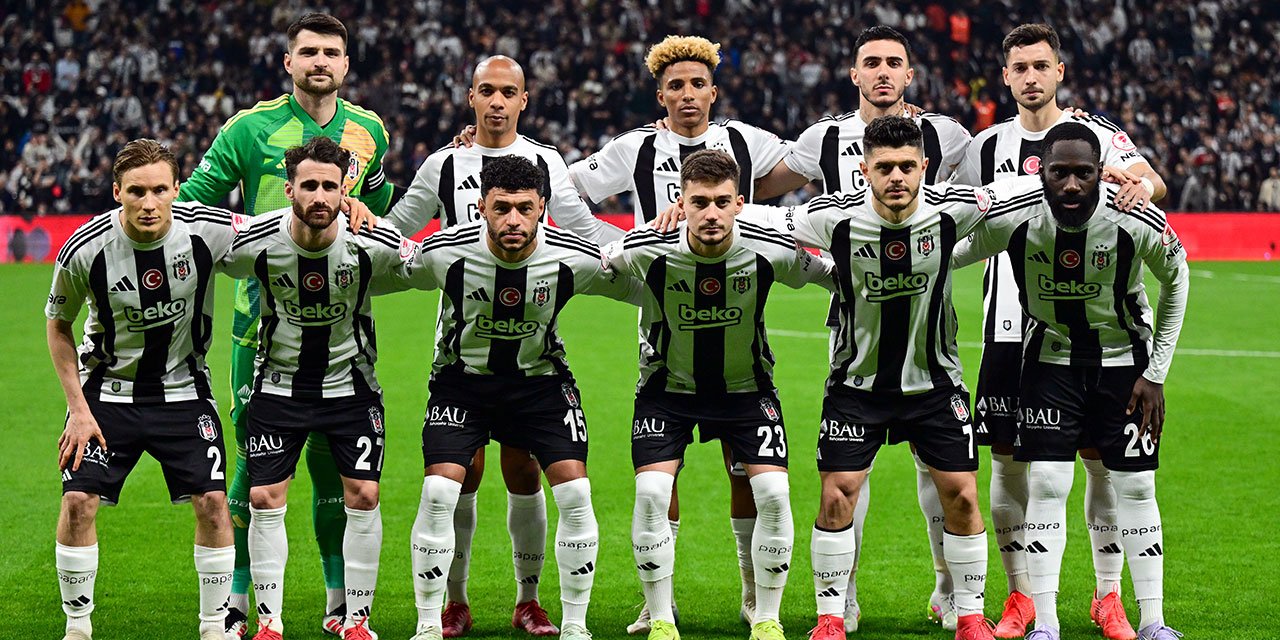 Beşiktaşlı futbolcular saha içinde kavga etti