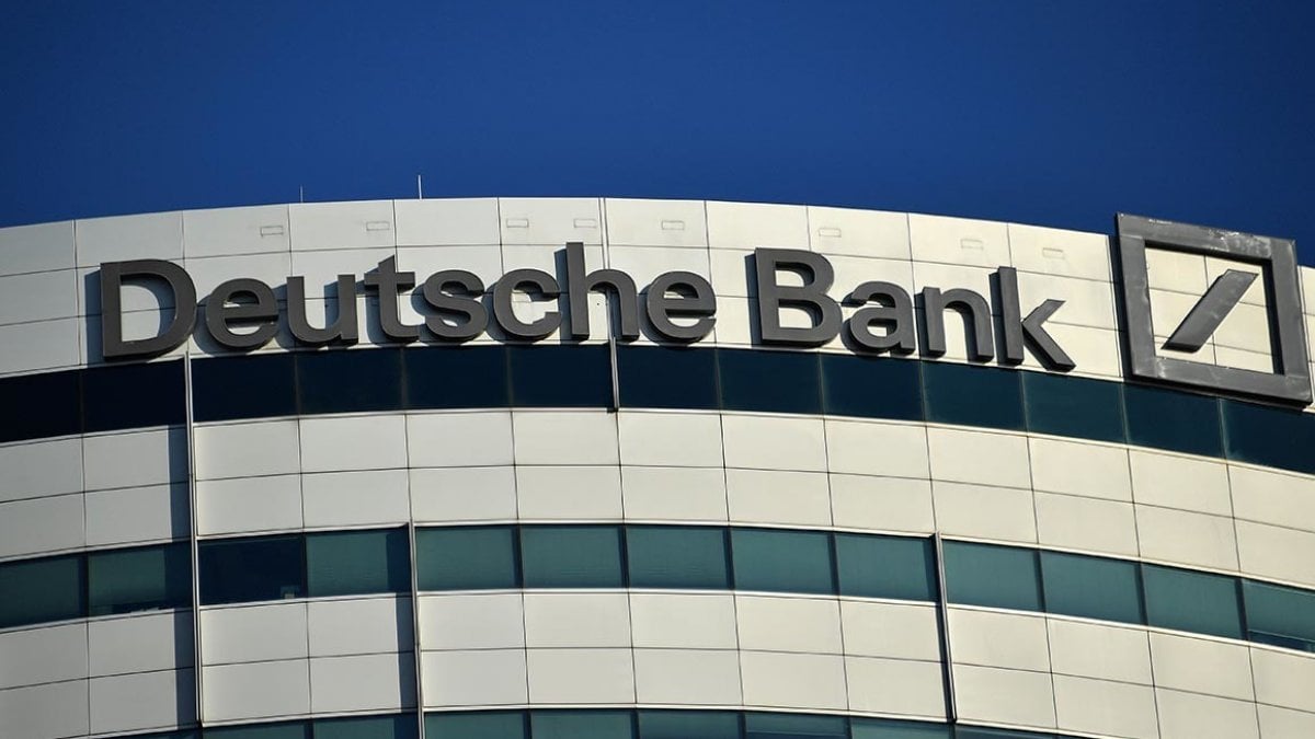 Deutsche Bank CEO'su Sewing: Sert kesintilere hazırız
